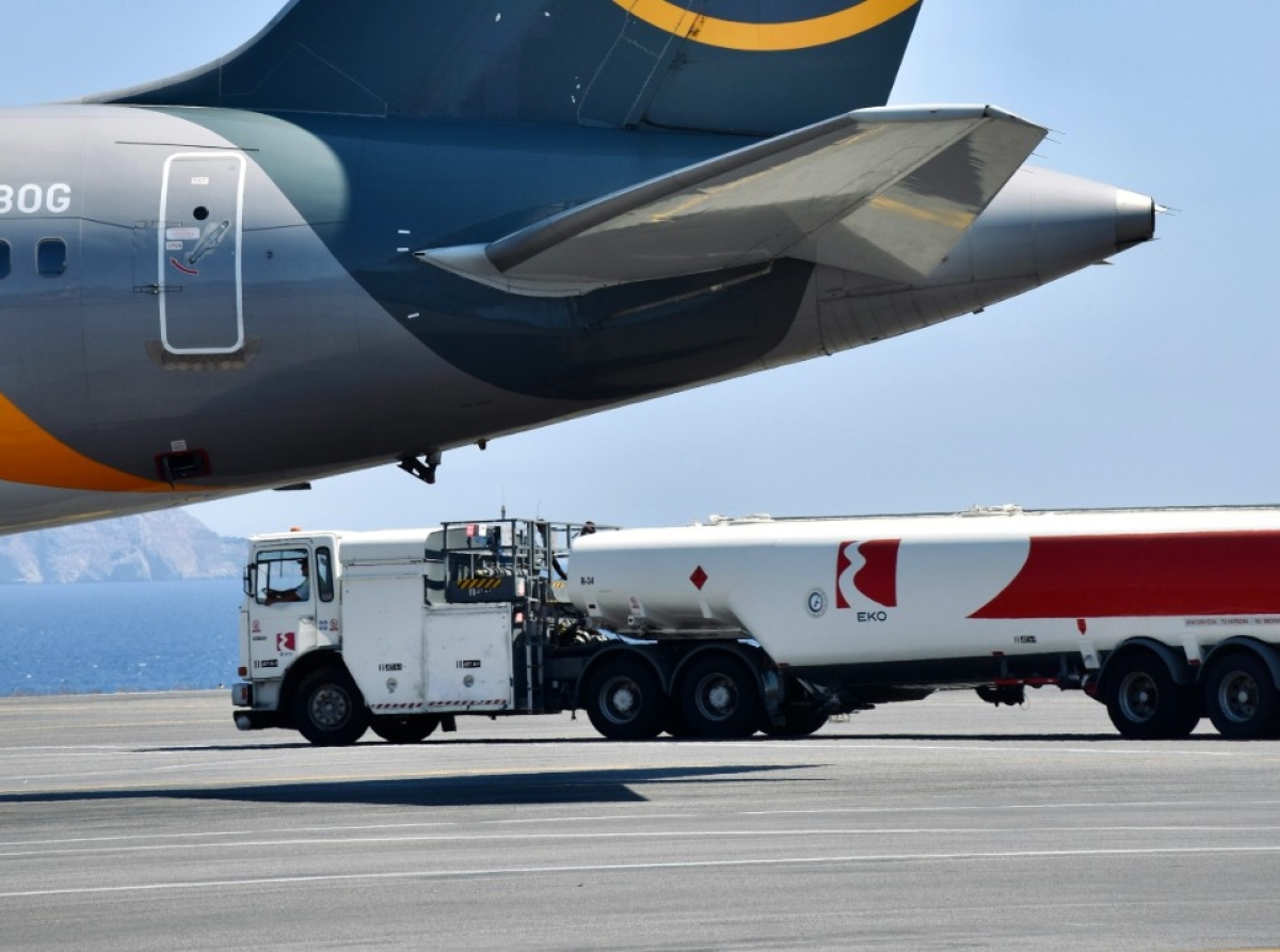 European aviation braces for turbulence as jet fuel reserves dwindle